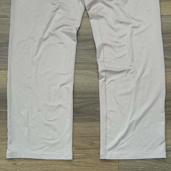 Vuori Halo Modern Straight Leg Pants in Vintage Rose Heather Size Large - Picture 5 of 13